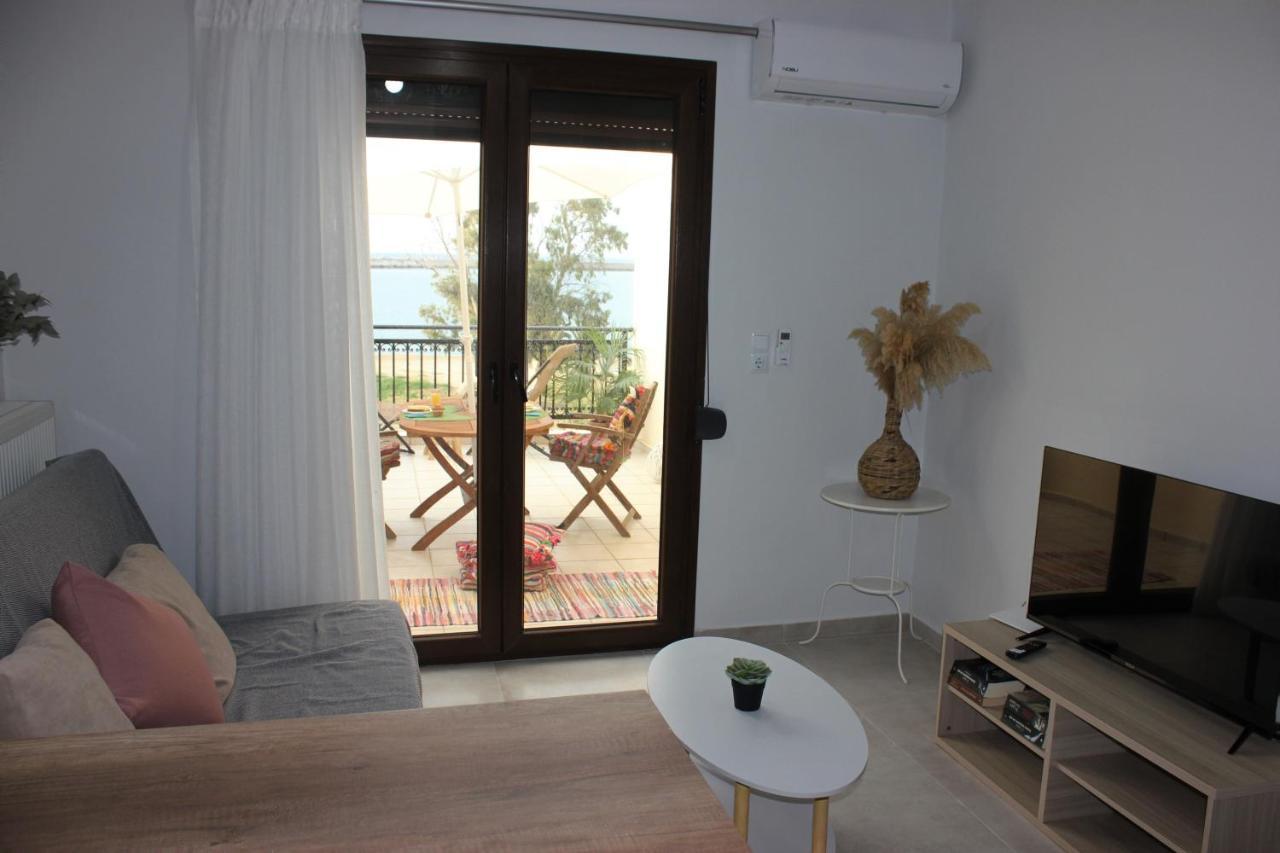 Thea * Rethymno (Crete)